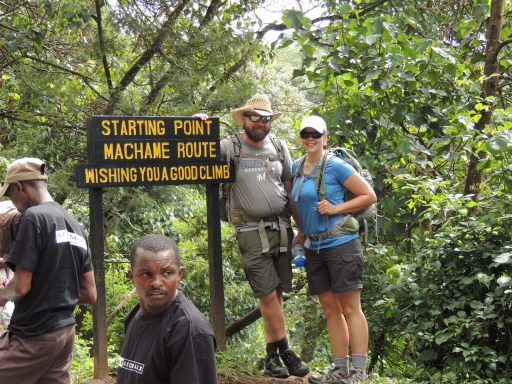 kilimanjaro-trekking-machame-gate